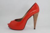 Peep toe vermelho atanado